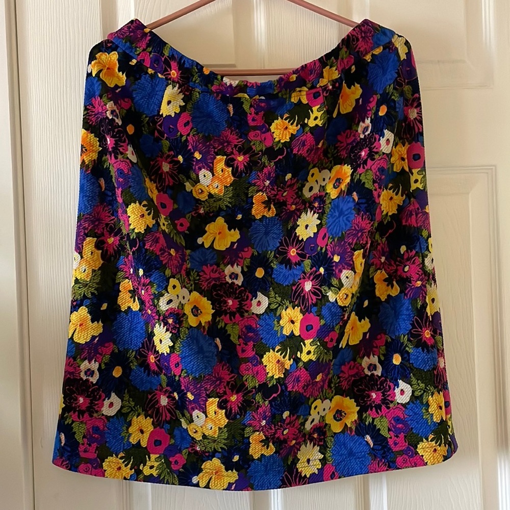 Gorgeous floral 🌈 rainbow festival skirt summer spring